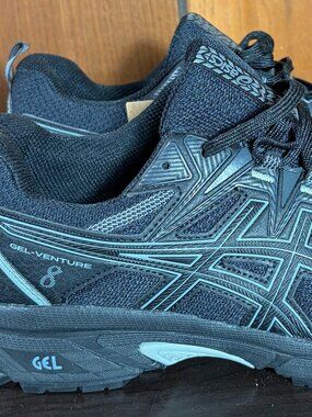 Size 10 - ASICS Gel Venture 8 Black Graphite Grey Mens Running Shoes - NWT